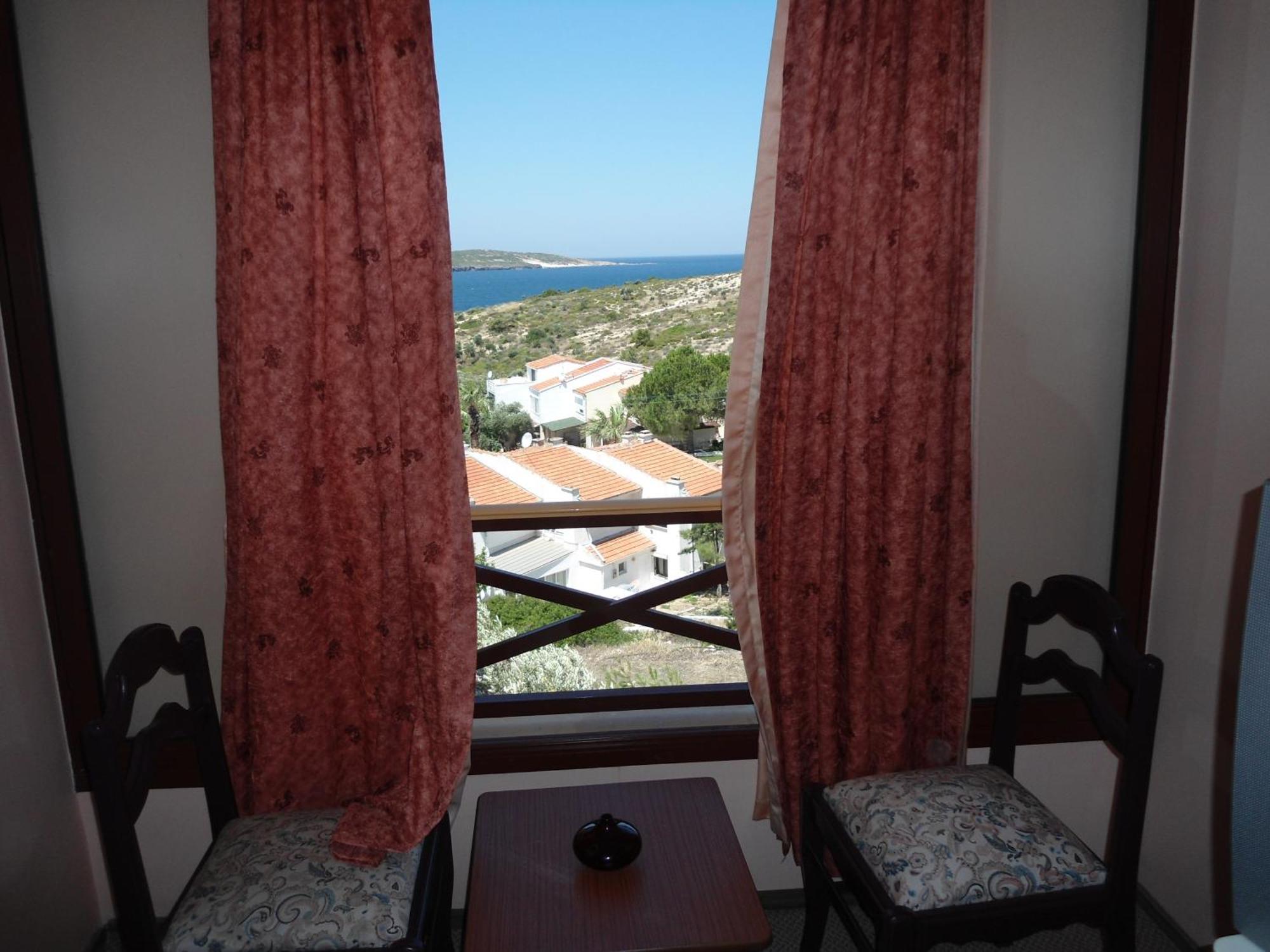 Teras Motel Foça Exterior photo